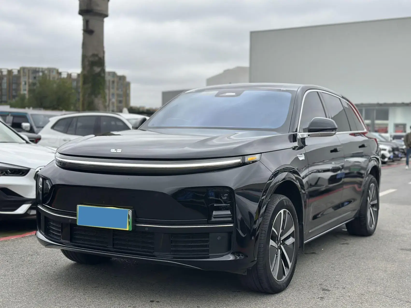 2024 LI L7 view 1