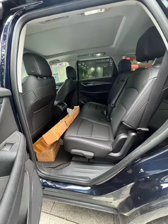 2022 Buick Enclave 2.0T 237HP L4 9AT,autocango,china used car exporter,china ev exporter,chinese used car exporter,chinese used ev exporter