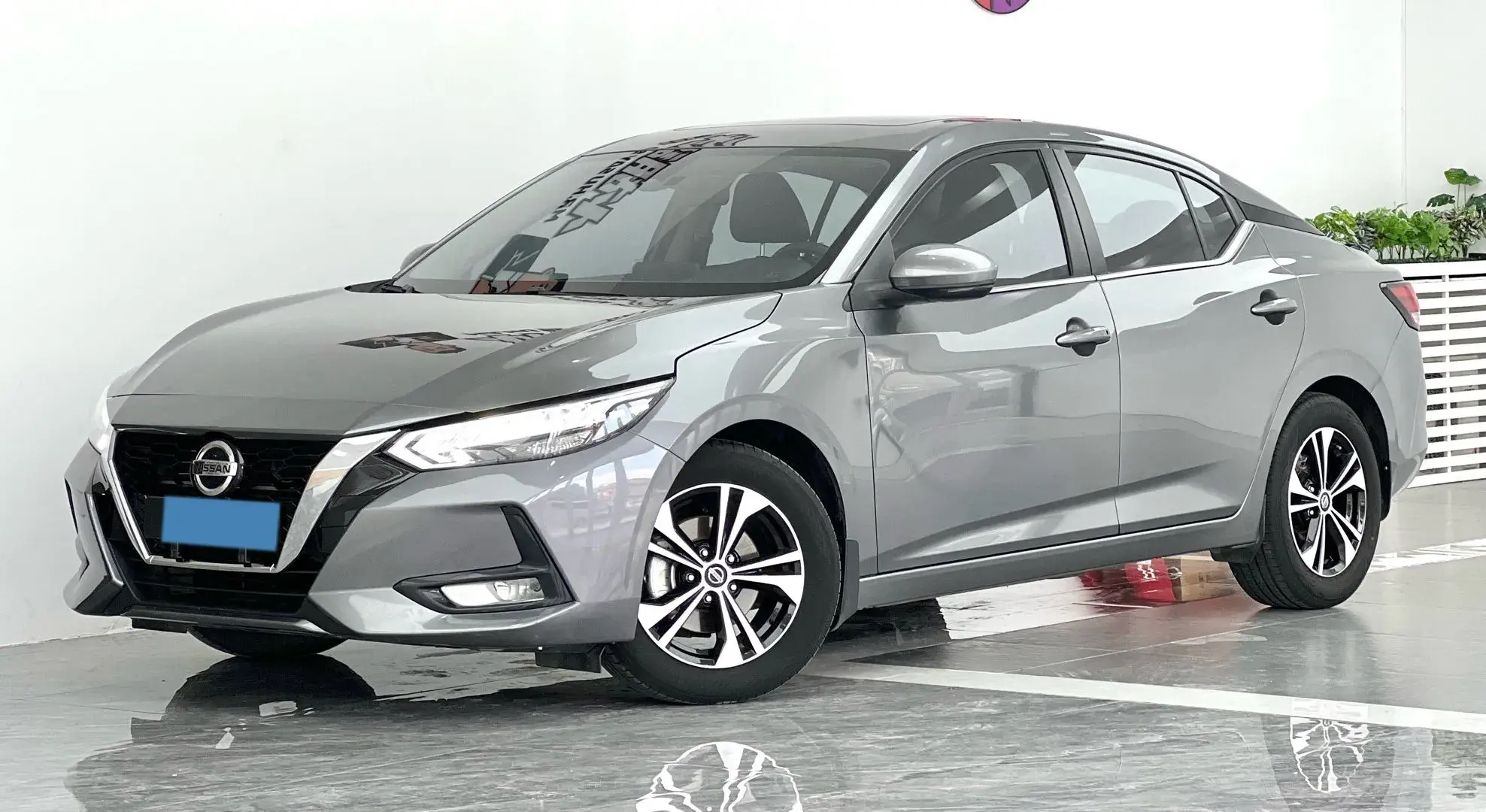 2022 NISSAN SYLPHY view 1