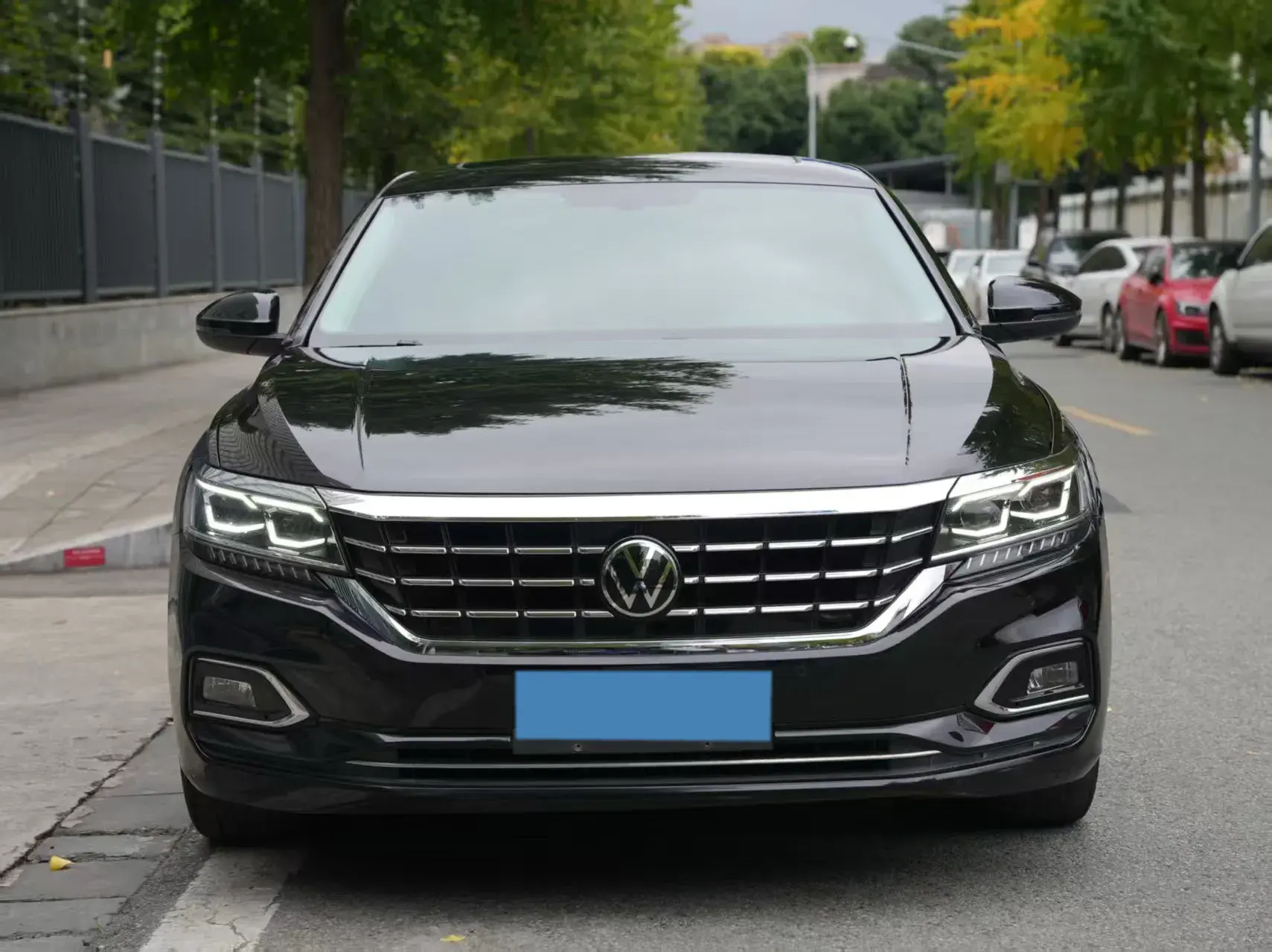 2020 VOLKSWAGEN PASSAT thumbnail 2