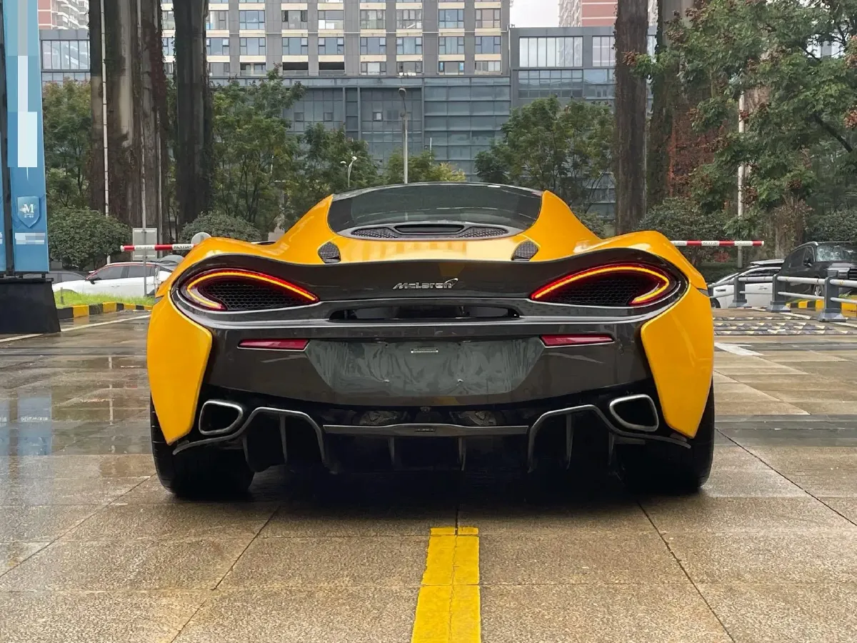 2016 McLaren 570 3.8T 570HP V8 7DCT,autocango,china used car exporter,china ev exporter,chinese used car exporter,chinese used ev exporter