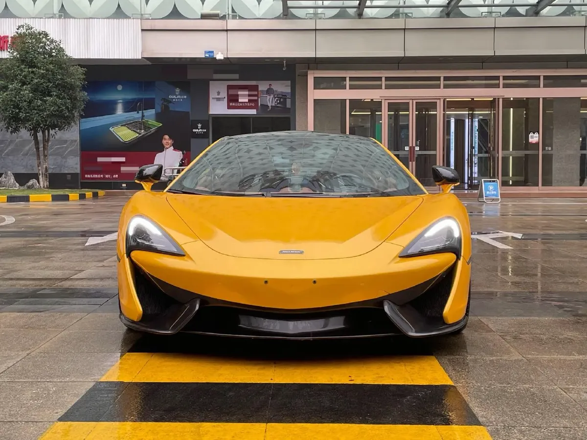 2016 McLaren 570 3.8T 570HP V8 7DCT,autocango,china used car exporter,china ev exporter,chinese used car exporter,chinese used ev exporter