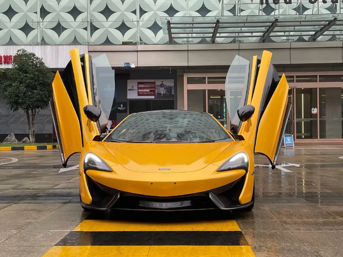 2016 McLaren 570 3.8T 570HP V8 7DCT,autocango,china used car exporter,china ev exporter,chinese used car exporter,chinese used ev exporter