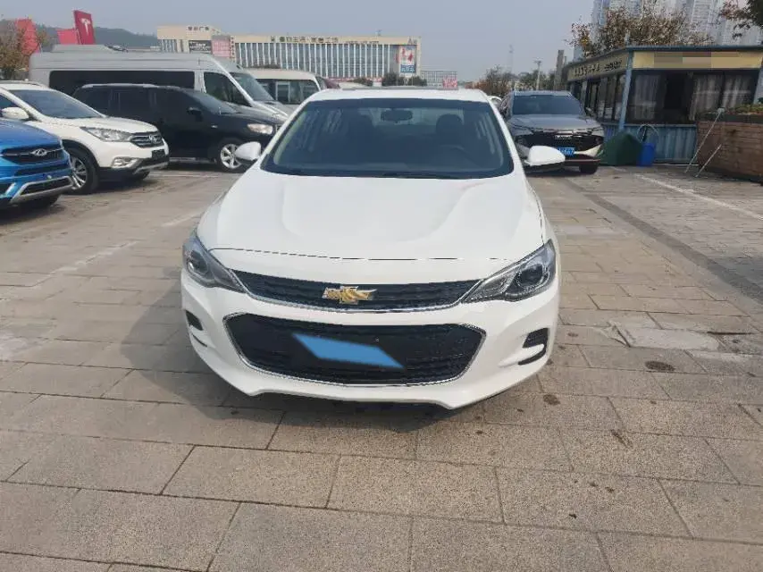 2016 CHEVROLET CAVALIER thumbnail 2