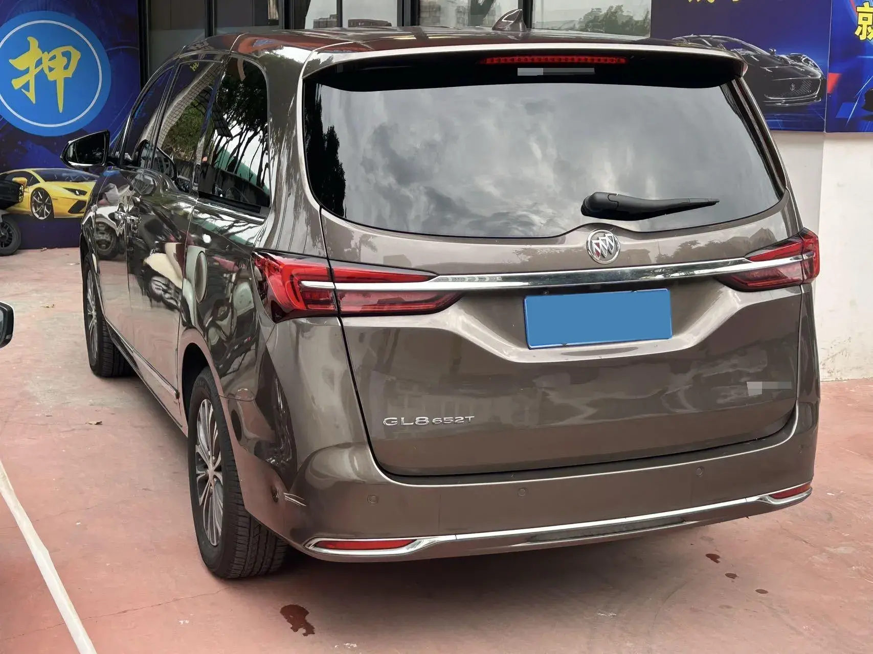 2021 BUICK GL8 thumbnail 3