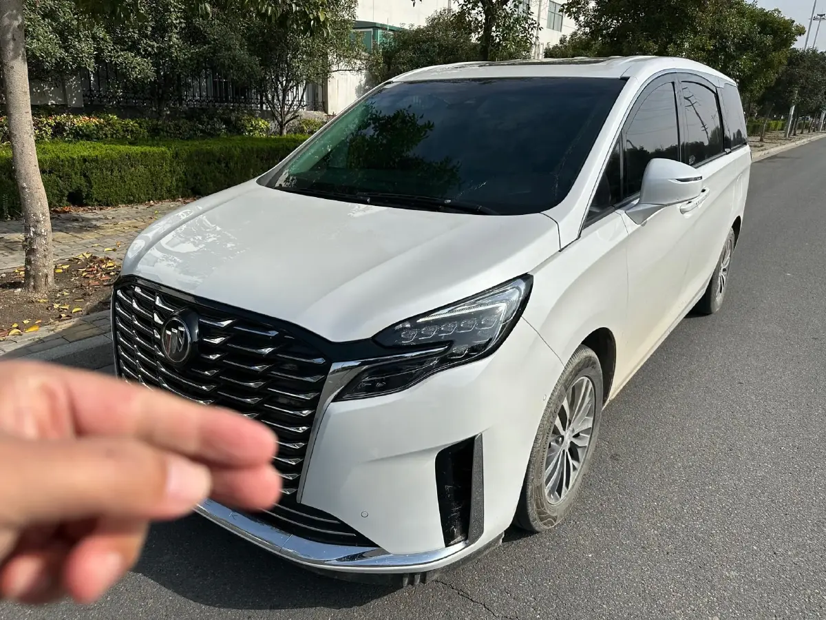 2023 Buick GL8 2.0T 237HP L4 9AT