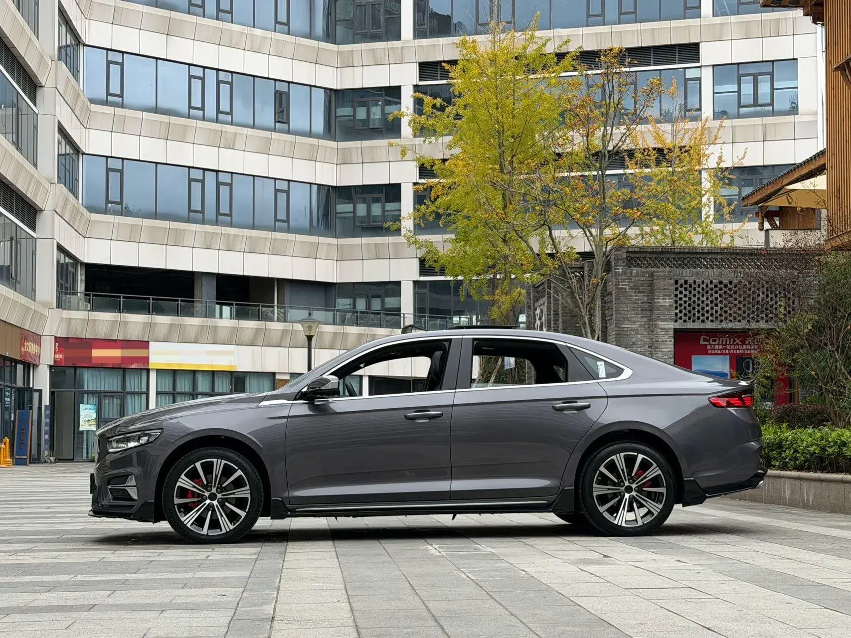 2025 GEELY PREFACE thumbnail 3