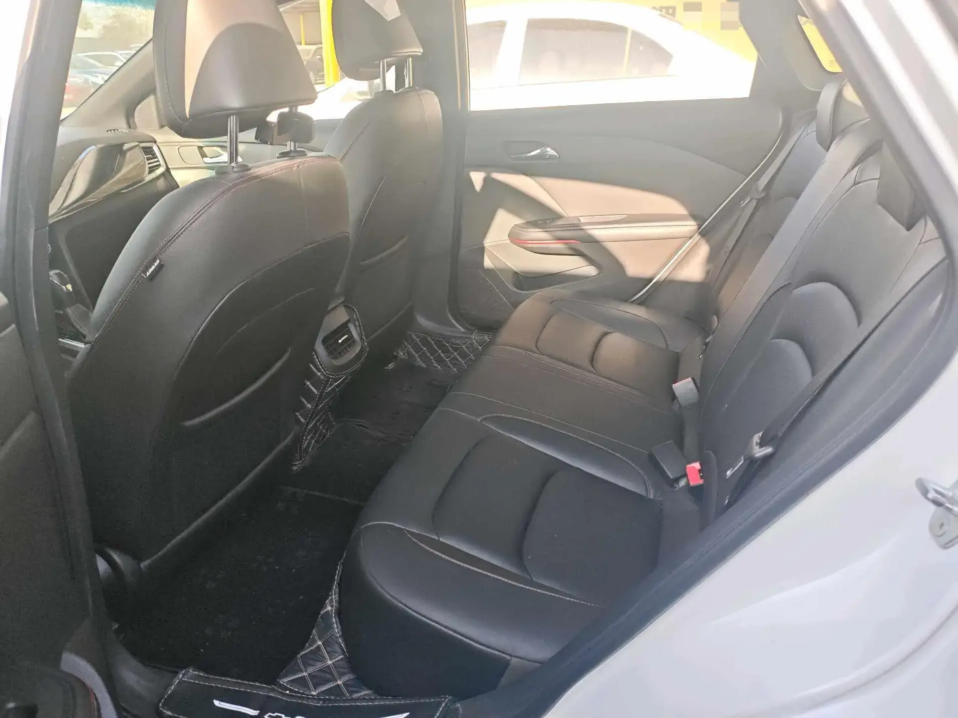 2019 CHEVROLET MONZA thumbnail 4