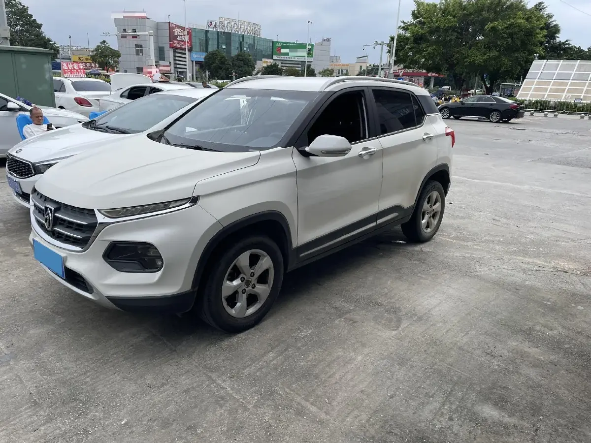 2017 BaoJun 510 1.5L 112HP L4 6MT