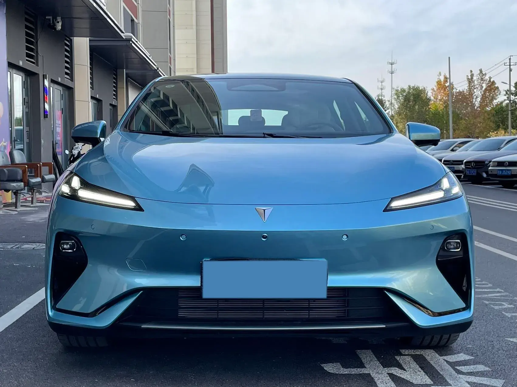 2024 DEEPAL L07 thumbnail 2