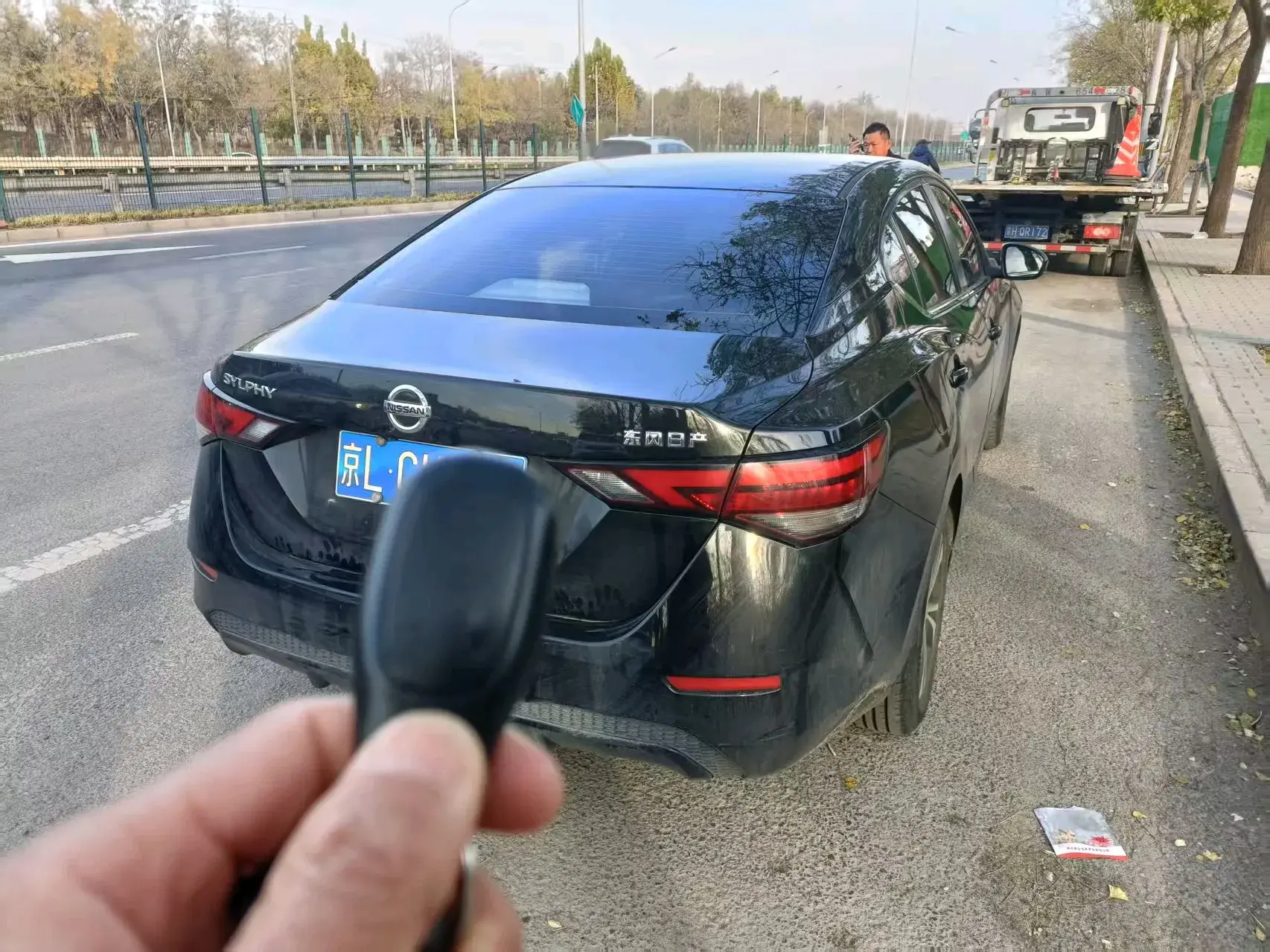 2021 NISSAN SYLPHY thumbnail 3