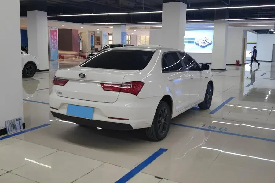 2019 BYD QIN thumbnail 2