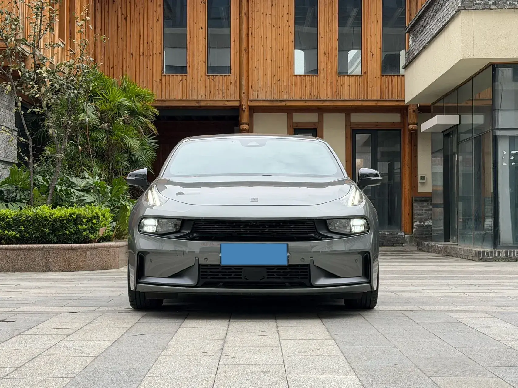 2022 LYNK&CO 03 thumbnail 2