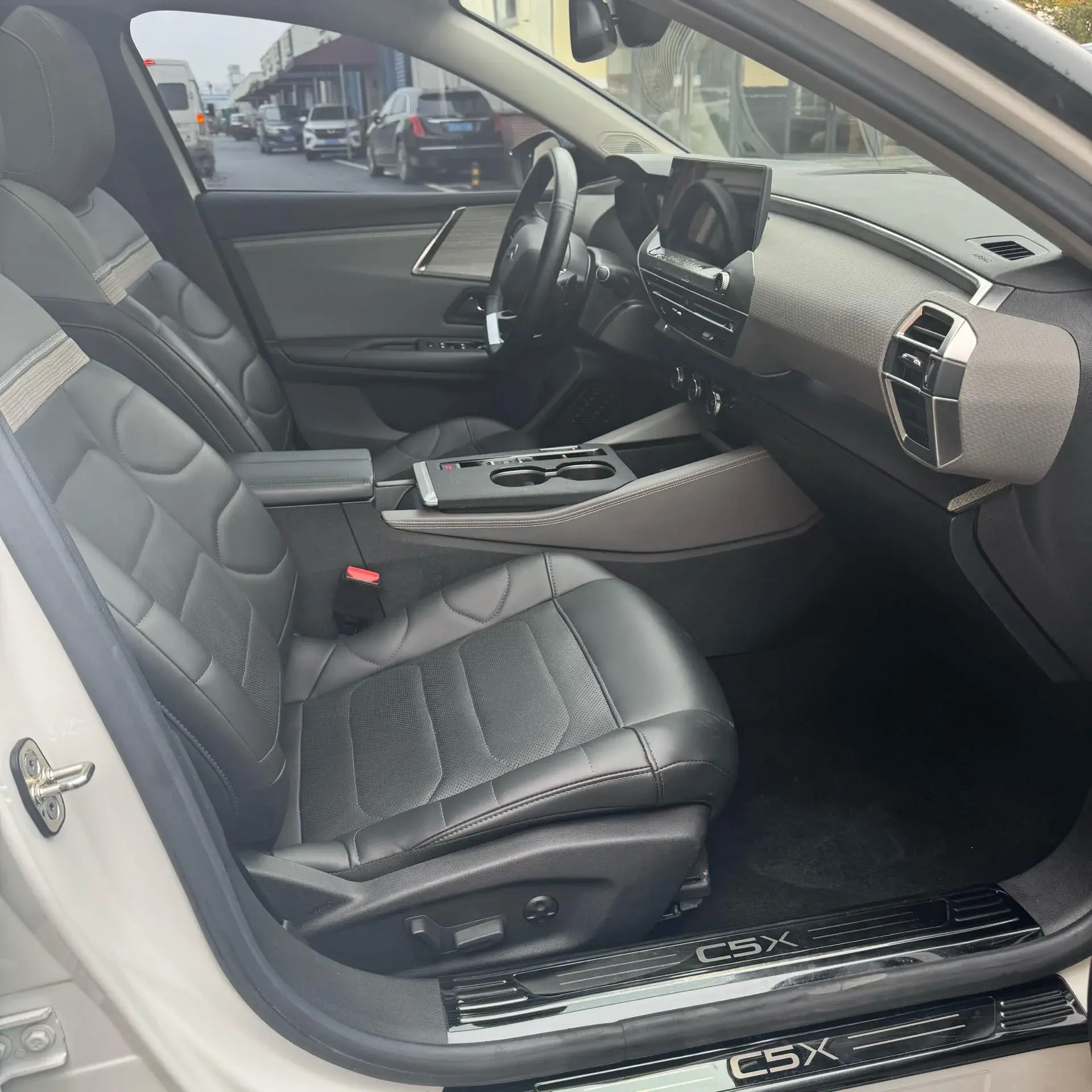 2021 CITROEN C5 thumbnail 4