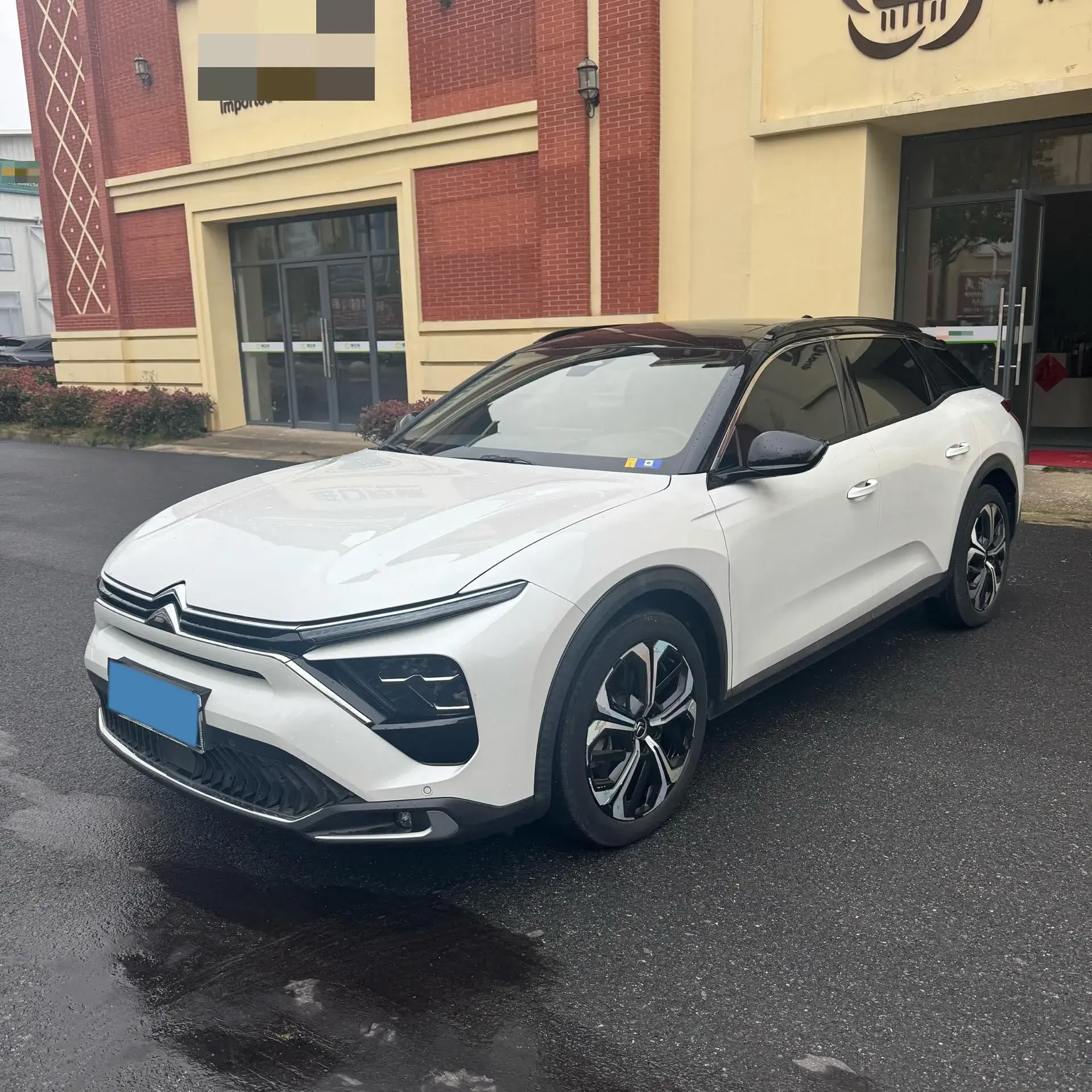 2021 CITROEN C5 view 1