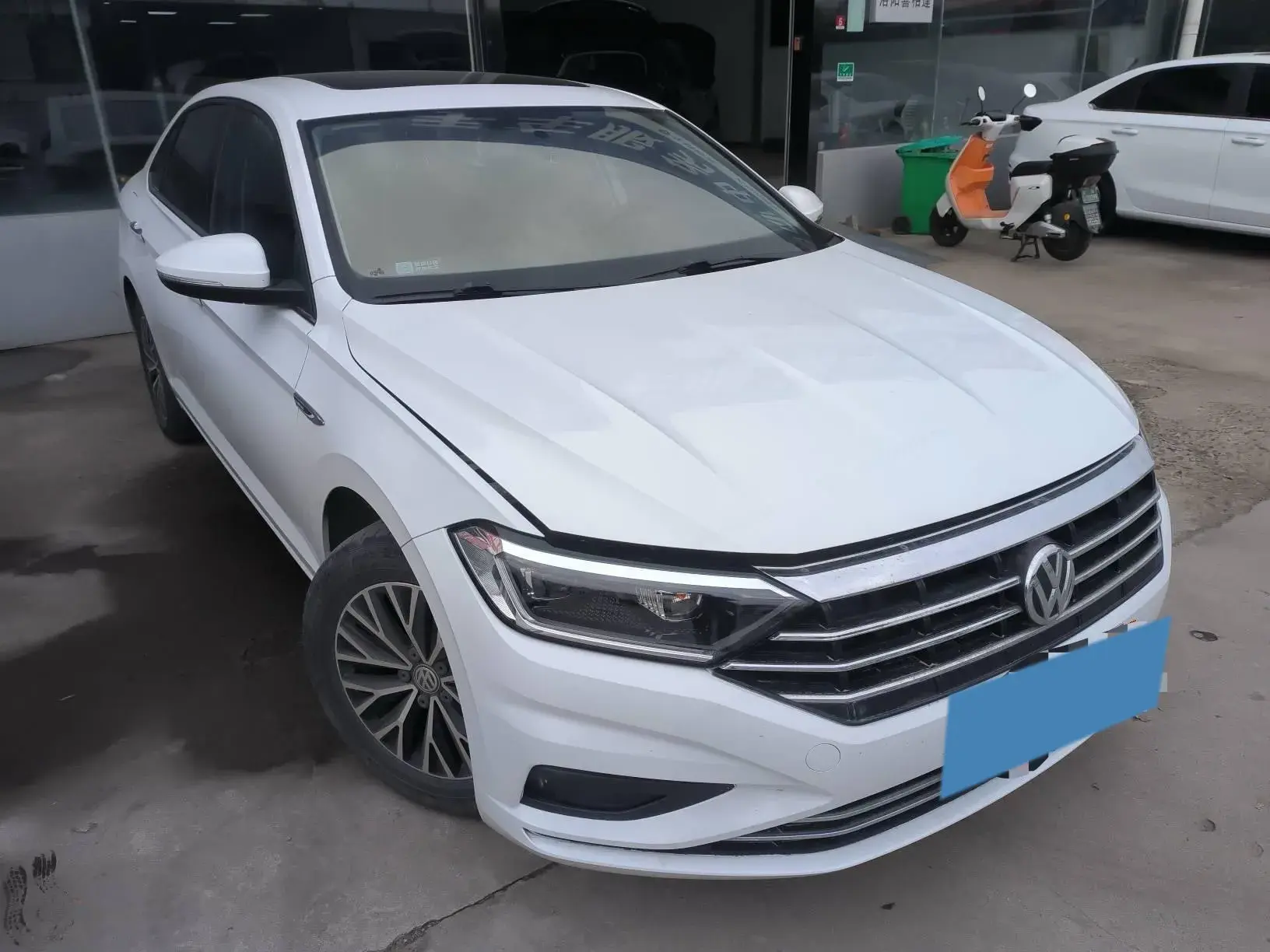 2020 VOLKSWAGEN SAGITAR thumbnail 3