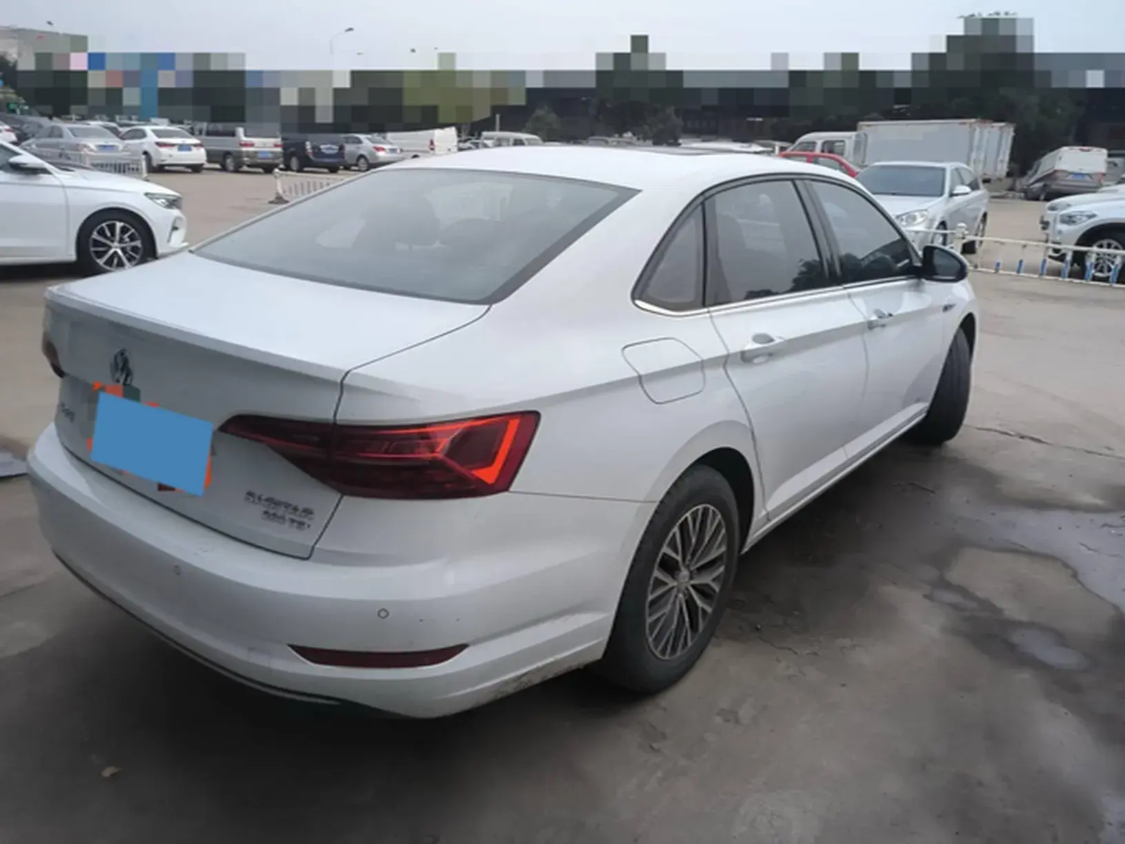 2020 VOLKSWAGEN SAGITAR thumbnail 2