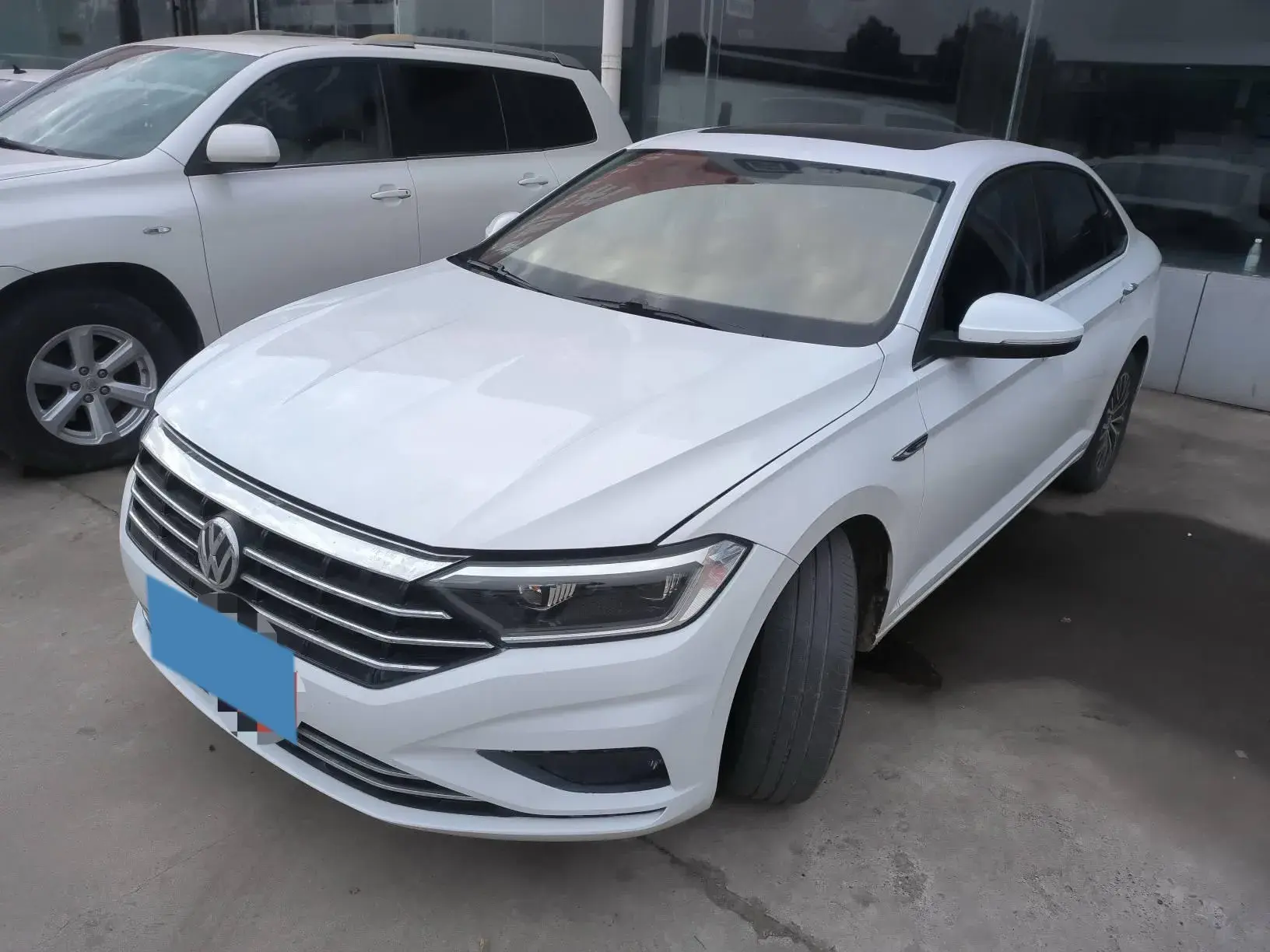 2020 VOLKSWAGEN SAGITAR view 1