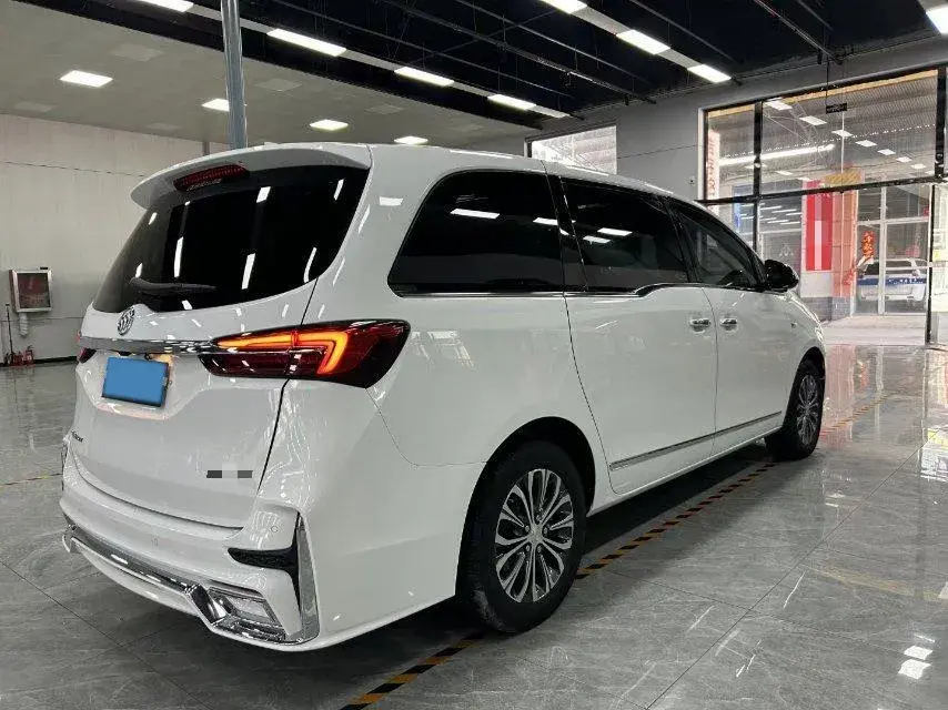 2021 BUICK GL8 thumbnail 3