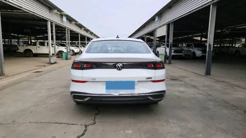 2025 VOLKSWAGEN LAMANDO thumbnail 4