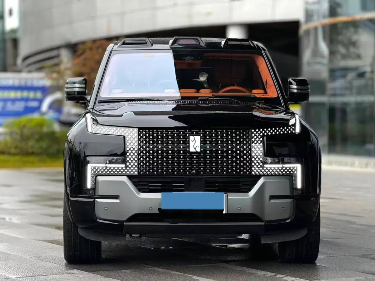 2023 YANGWANG U8 thumbnail 2