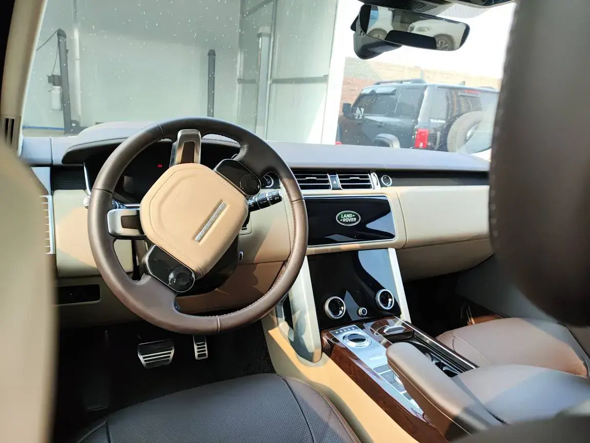 2020 LAND ROVER thumbnail 2