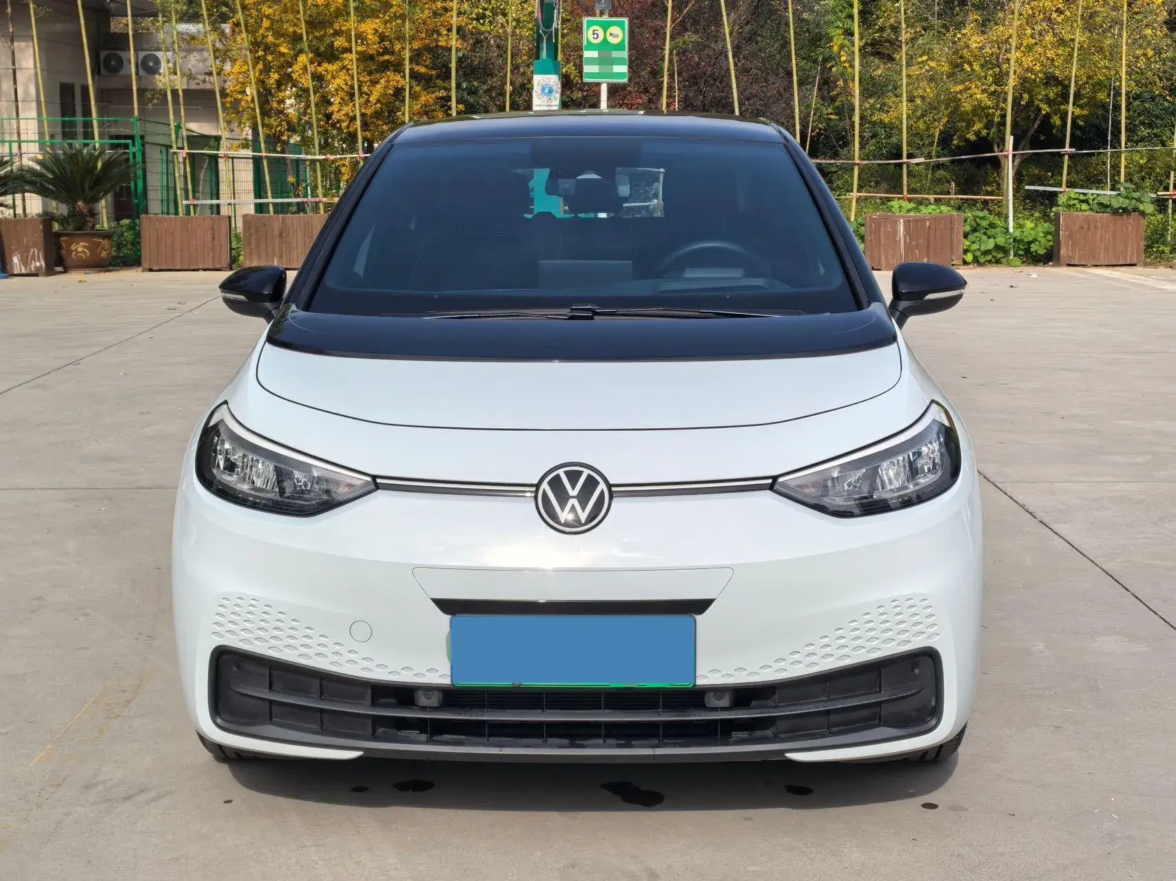 2023 VOLKSWAGEN ID.3 thumbnail 2