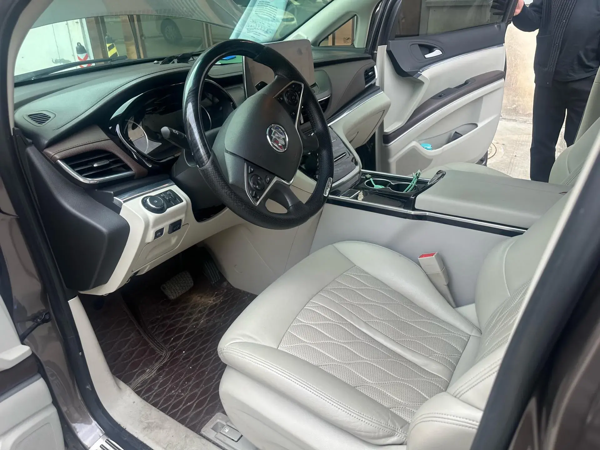 2020 BUICK GL8 thumbnail 2