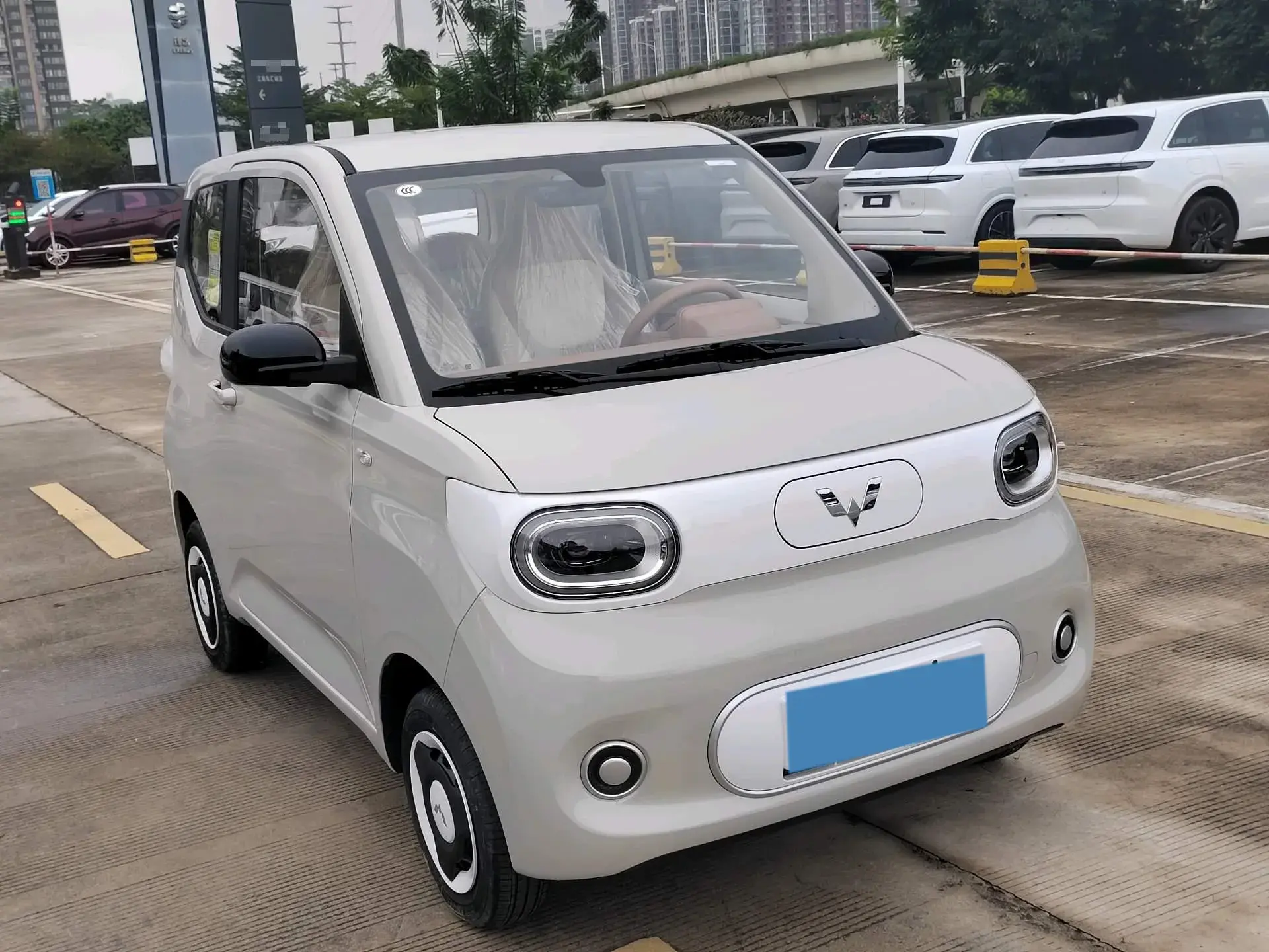 2024 WULING HONGGUANG thumbnail 3