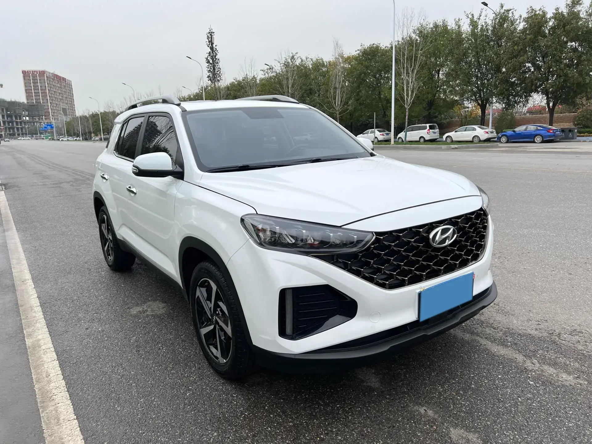 2021 HYUNDAI IX35 thumbnail 3