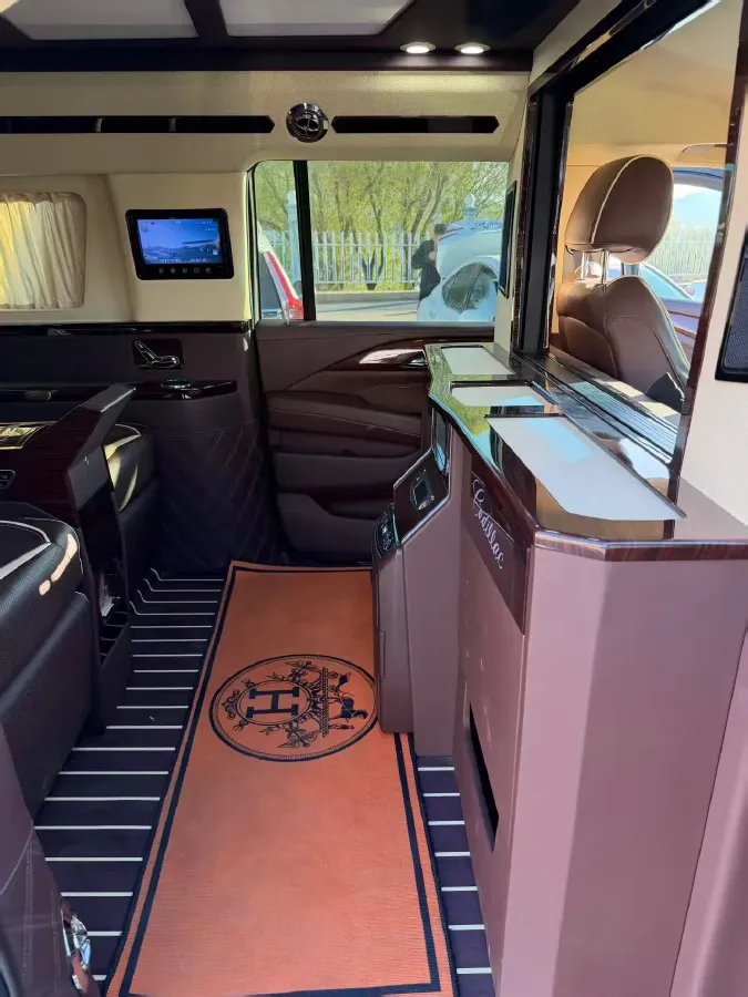 2017 Cadillac ESCALADE 6.2L 426HP V8 8AT,autocango,china used car exporter,china ev exporter,chinese used car exporter,chinese used ev exporter