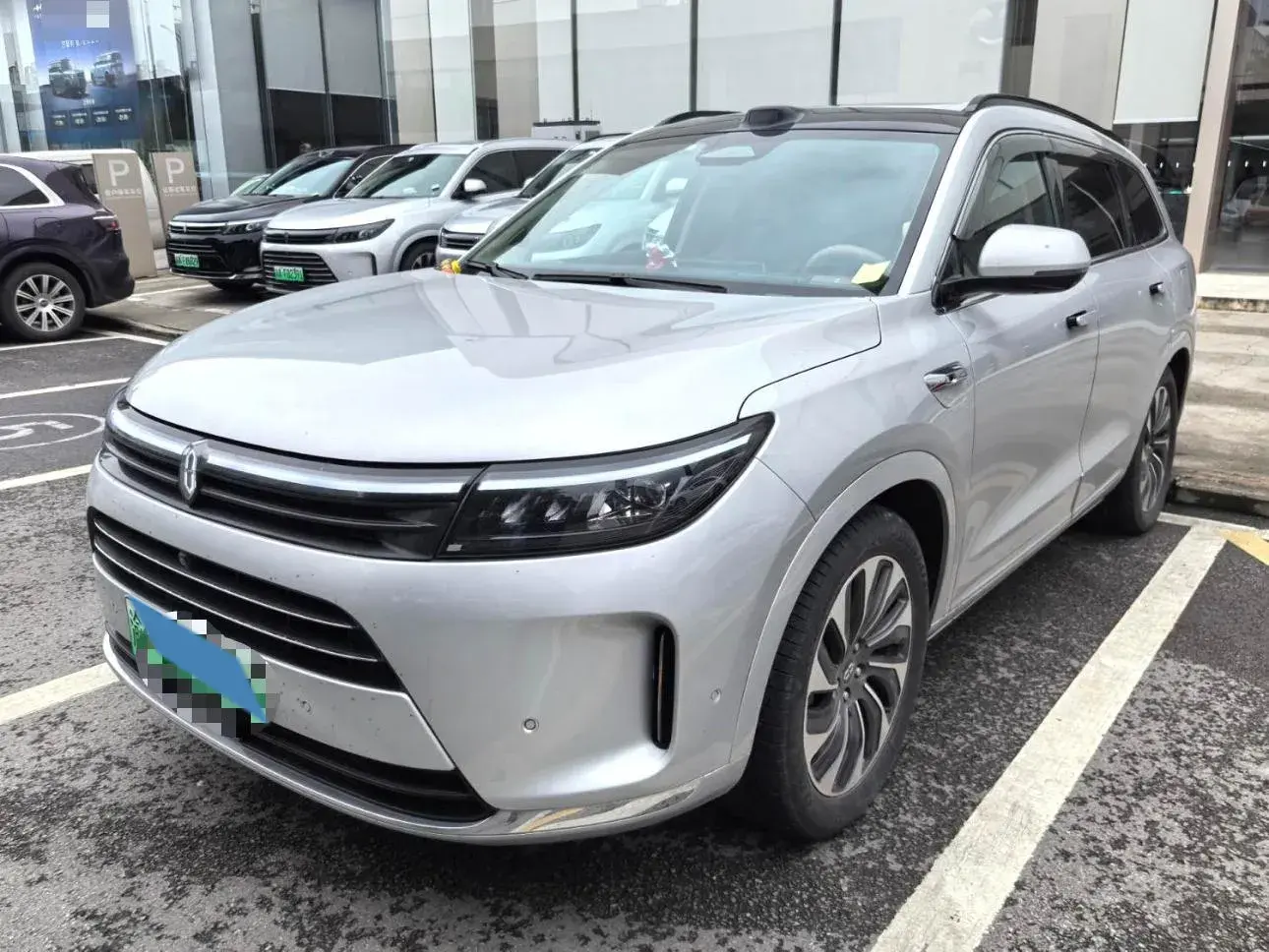 2024 AITO AITO view 1