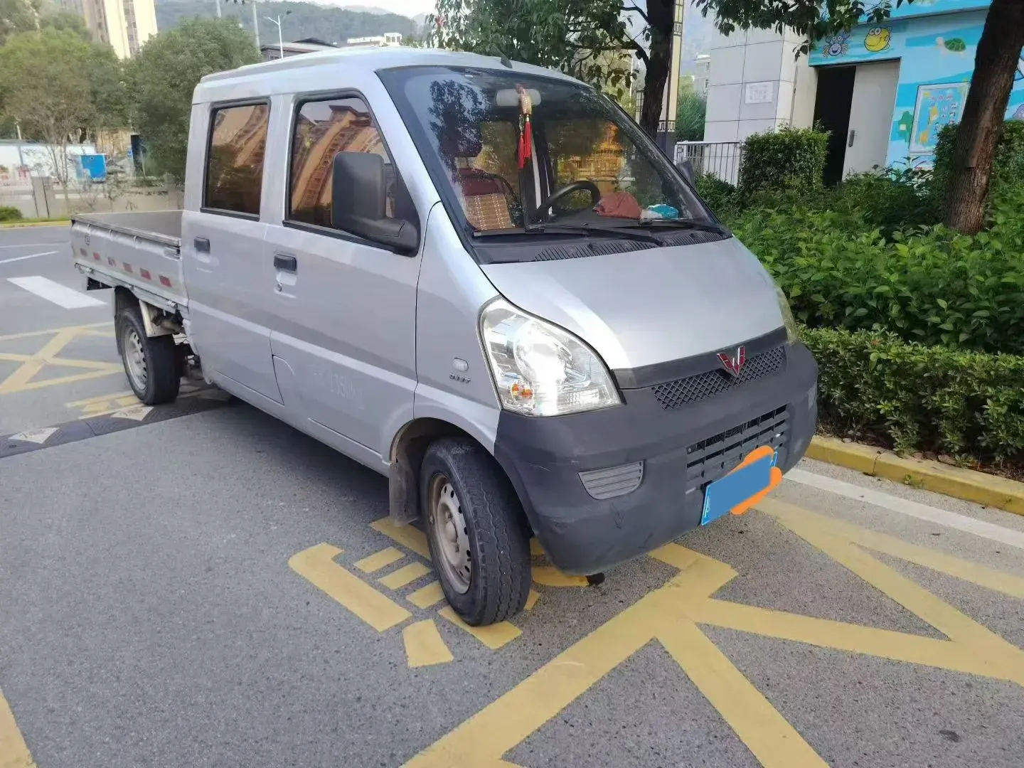 2017 WULING RONGGUANG thumbnail 3