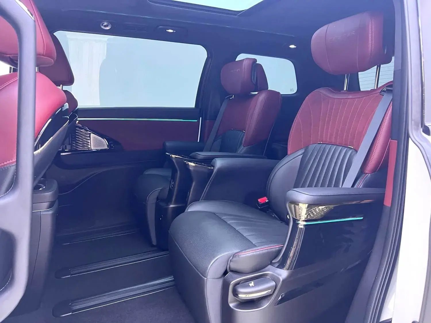 2023 GAC TRUMPCHI thumbnail 4