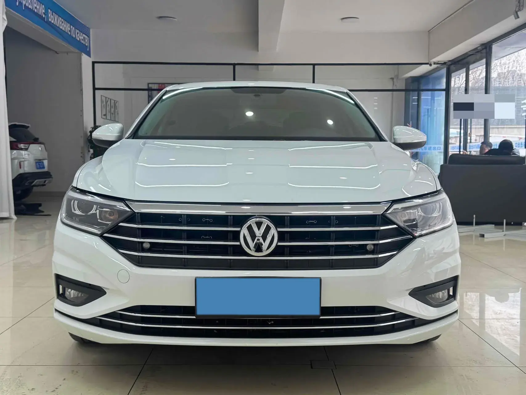 2022 VOLKSWAGEN SAGITAR thumbnail 2