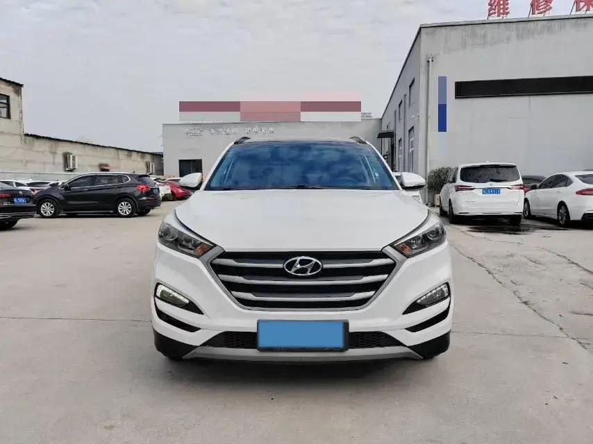 2015 HYUNDAI TUCSON thumbnail 2