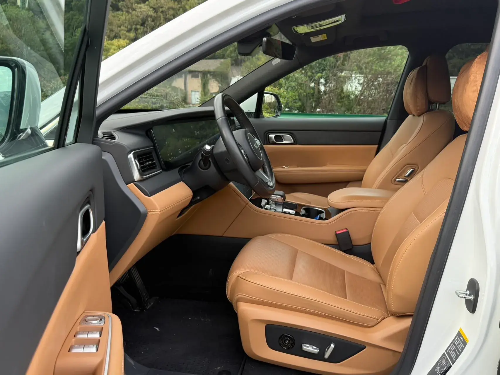 2021 LI ONE thumbnail 4