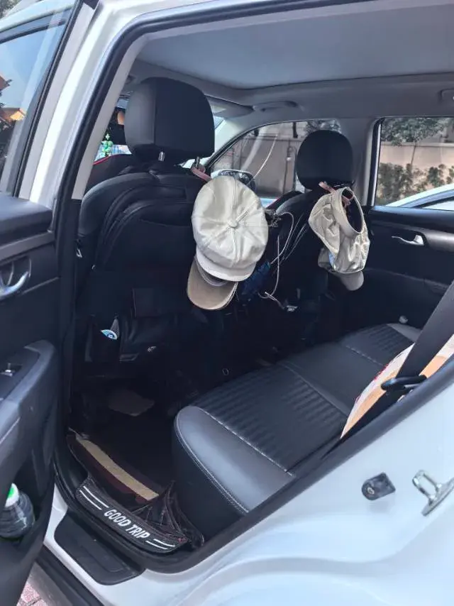 2019 KIA SPORTAGE thumbnail 3