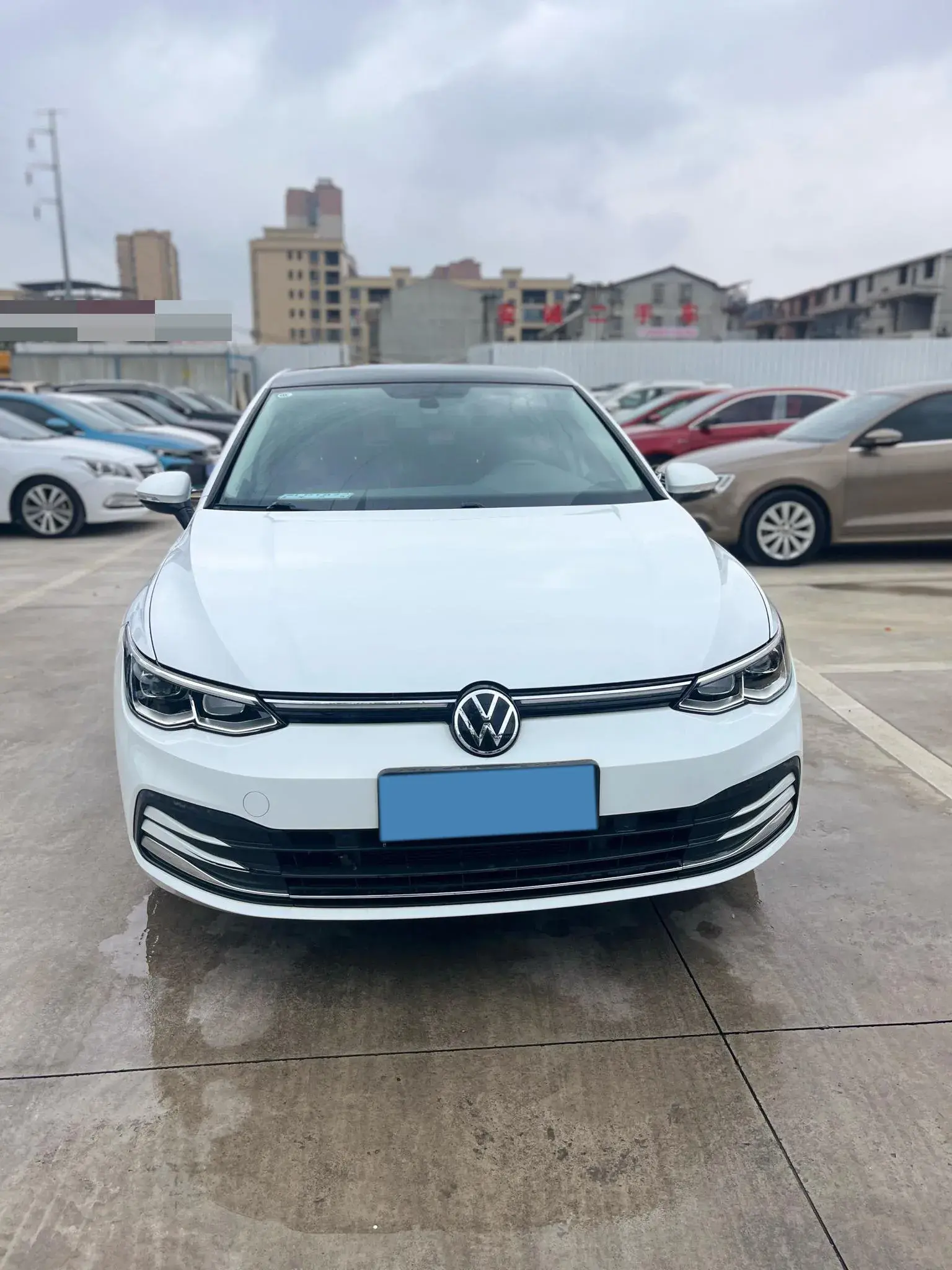 2021 VOLKSWAGEN GOLF thumbnail 3