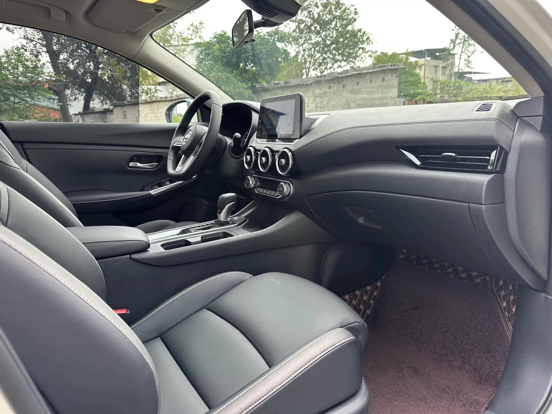 2022 NISSAN SYLPHY thumbnail 4