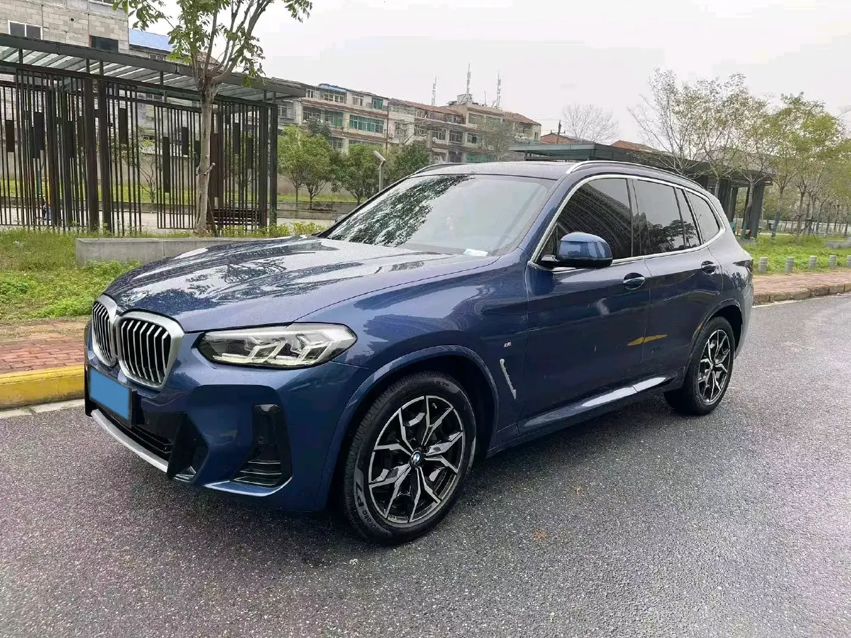 2022 BMW X3 2.0T 184HP L4 8AT