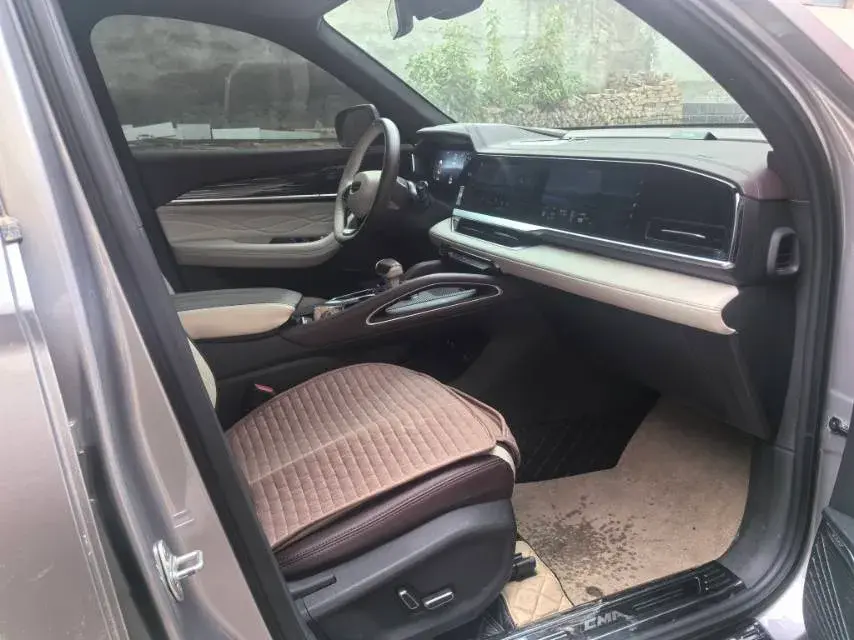 2021 GEELY MONJARO thumbnail 2