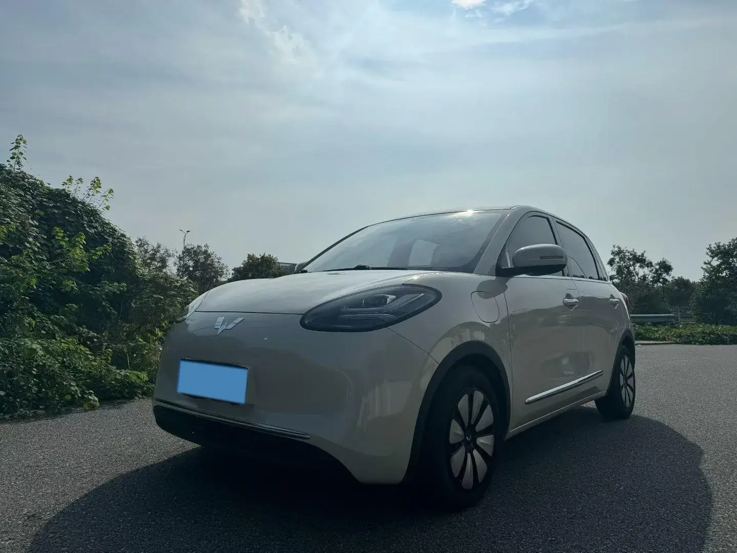 2023 WULING BINGUO view 1