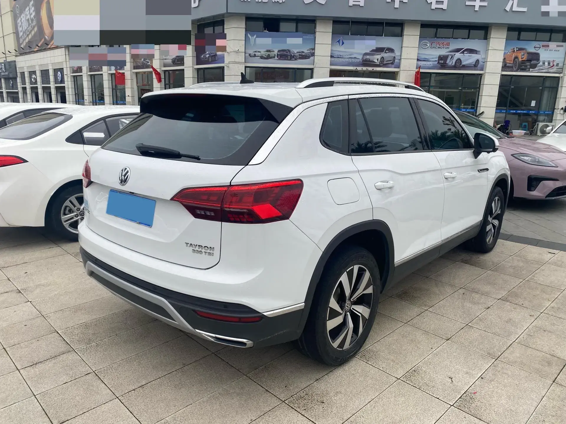 2020 VOLKSWAGEN TAYRON thumbnail 3