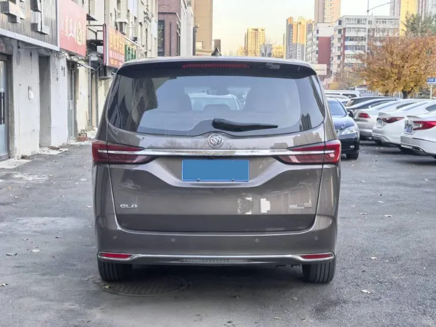 2023 Buick GL8 2.0T 237HP L4 9AT,autocango,china used car exporter,china ev exporter,chinese used car exporter,chinese used ev exporter