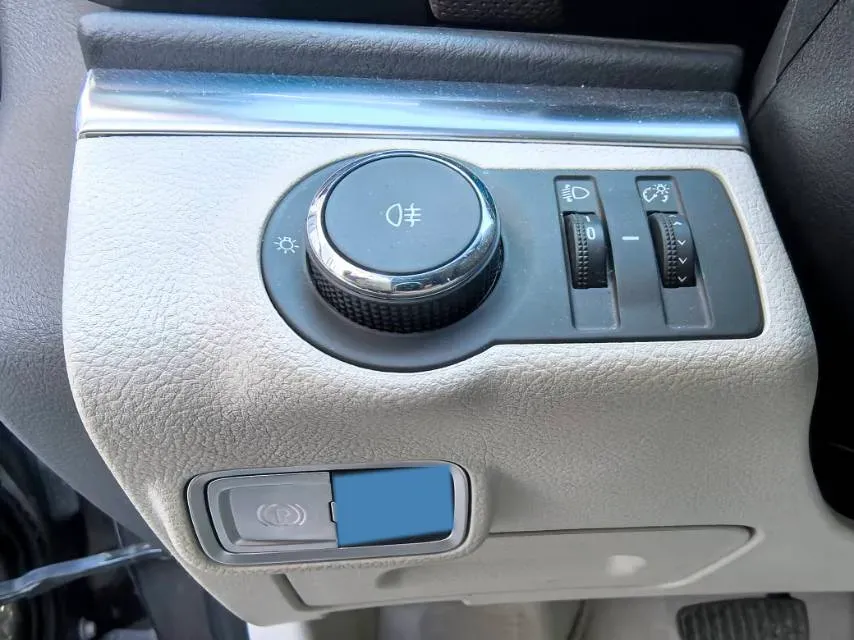 2023 Buick GL8 2.0T 237HP L4 9AT,autocango,china used car exporter,china ev exporter,chinese used car exporter,chinese used ev exporter