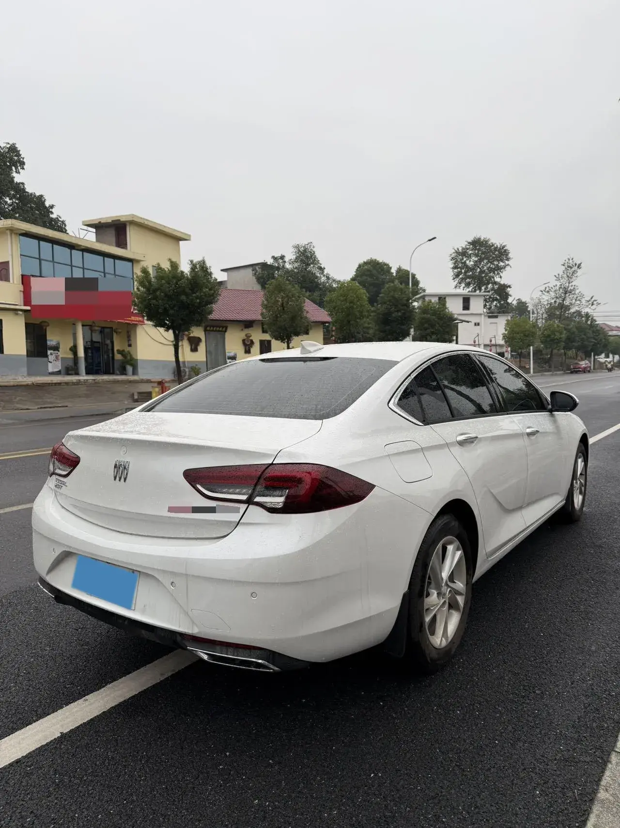 2024 BUICK REGAL thumbnail 4