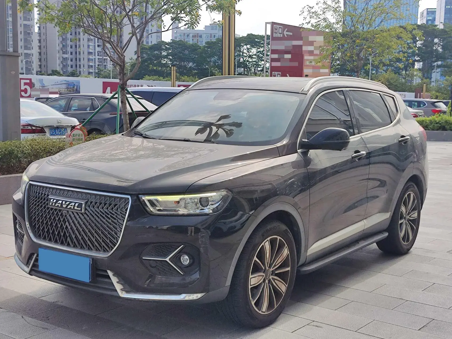 2021 HAVAL H6 view 1