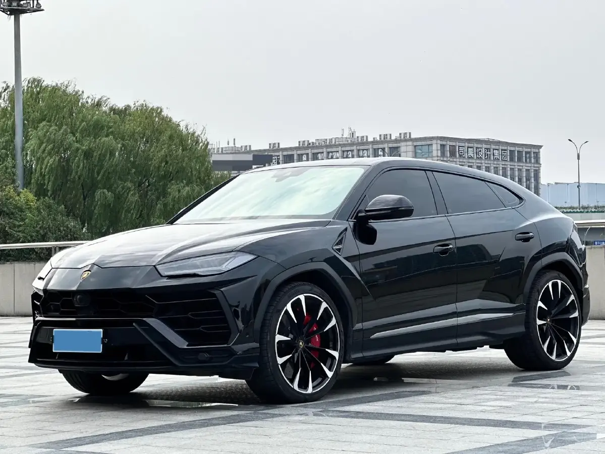 2021 Lamborghini Urus 4.0T 641HP V8 8AT