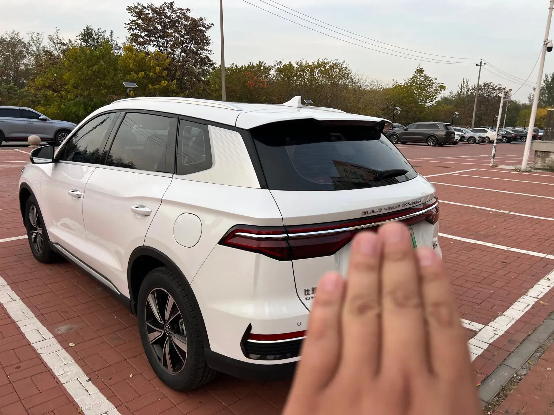 2022 BYD SONG thumbnail 3